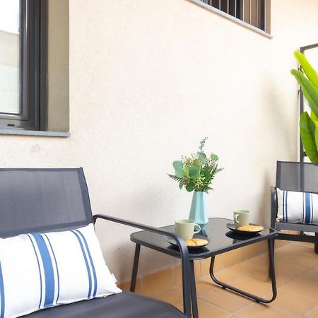 Ferienwohnung Elegante Duplex En Terrassa, Barcelona Exterior foto