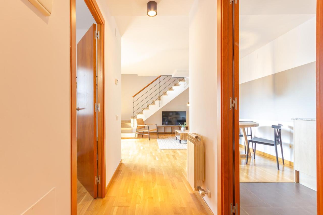 Ferienwohnung Elegante Duplex En Terrassa, Barcelona Exterior foto