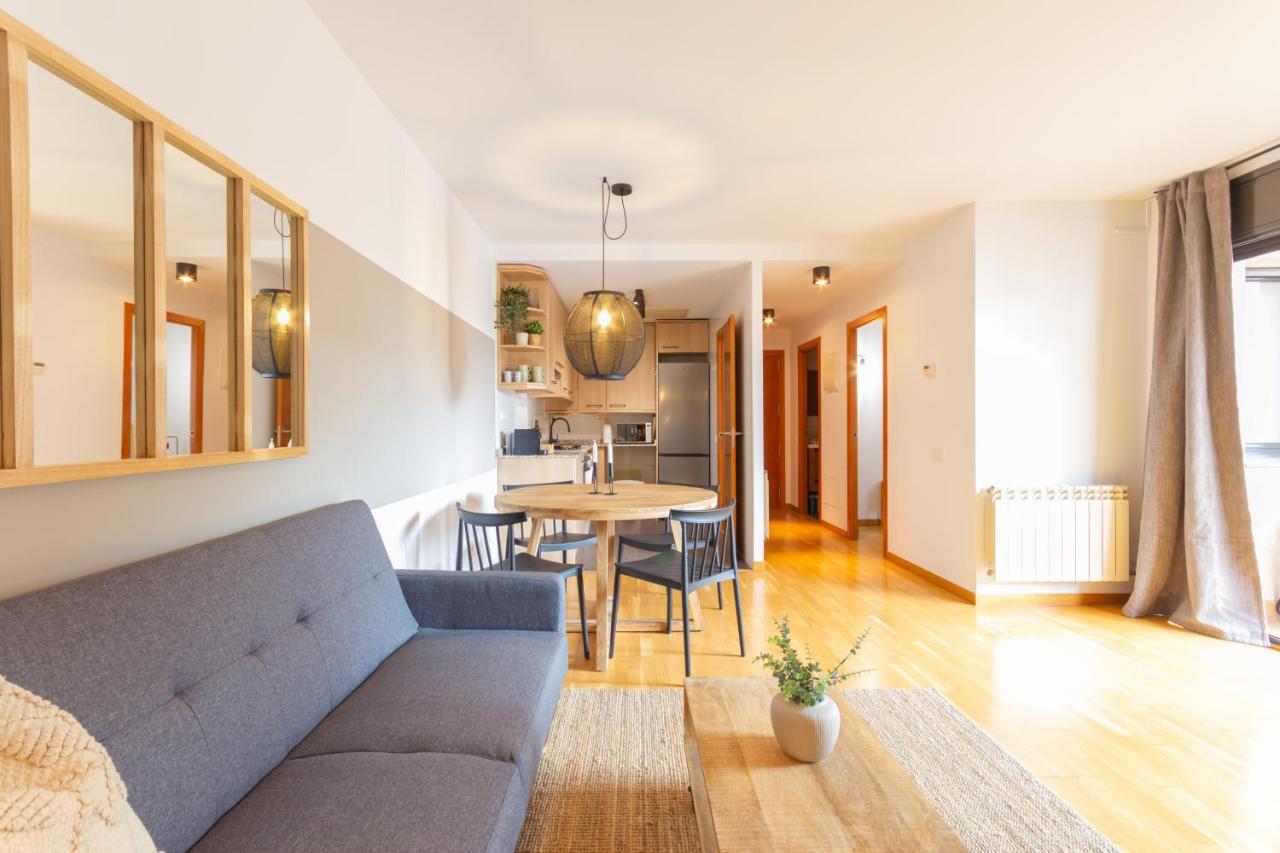 Ferienwohnung Elegante Duplex En Terrassa, Barcelona Exterior foto